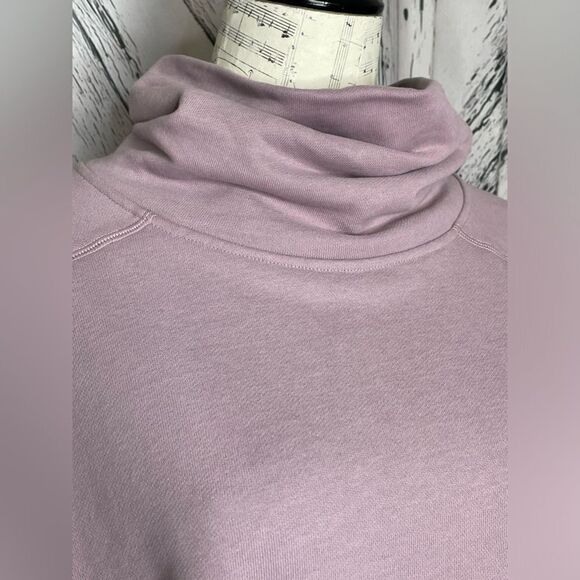 LIT Active Whisper Oversized Turtleneck Sweatshirt S - Picture 4 of 8